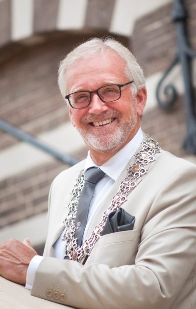 Piet Bruinooge, Burgemeester gemeente Alkmaar Piet Bruinooge, Burgemeester gemeente Alkmaar